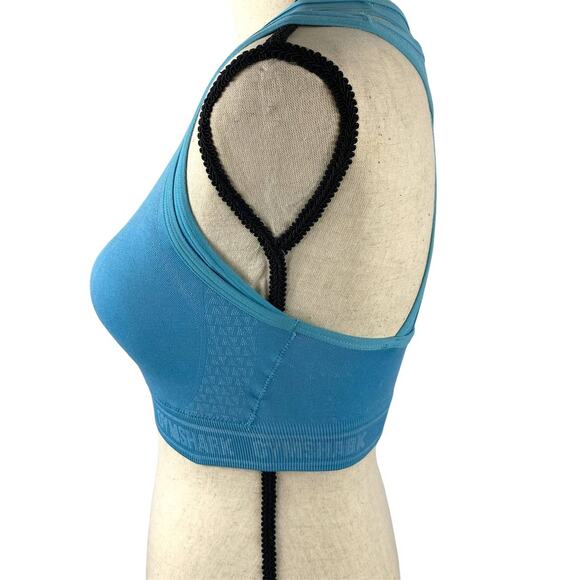 Gymshark Apex Seamless Sports Bra Light Blue Breathable Womens Sz Small Padded - Picture 2 of 14